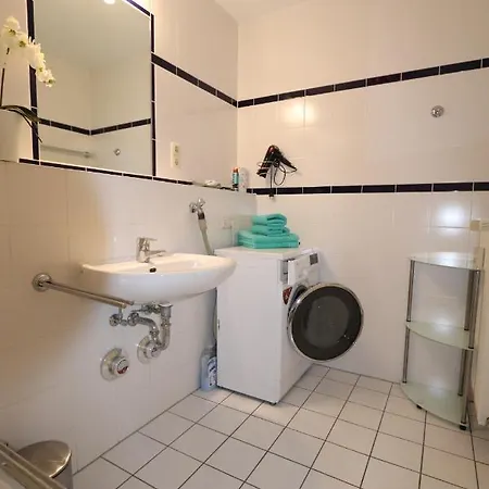 Jessica Apartment